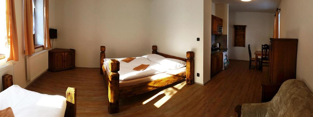 Apartmany Sachty วีโซเก นาด ยิเซโรว์ ภายนอก รูปภาพ